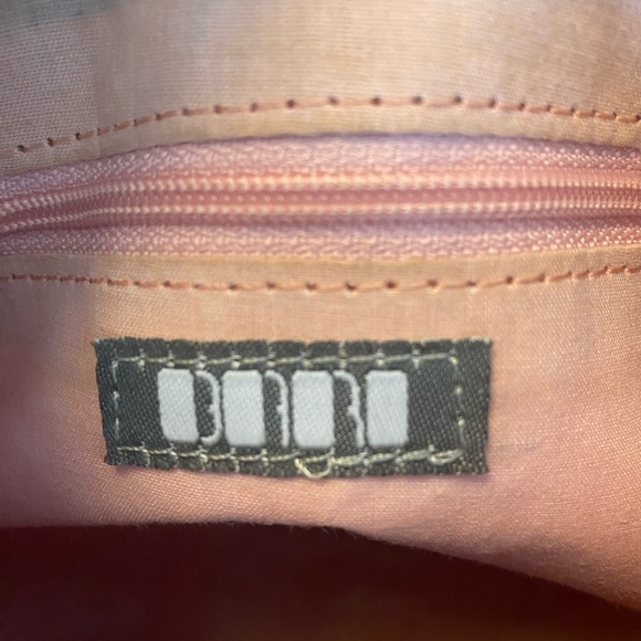 New York Yankees Pink Purse - Picture 3 of 7